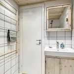 Thorgisl - 1-4km From The Sea By Interhome *