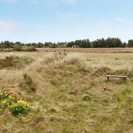 Thorgisl - 1-4km From The Sea By Interhome Semesterbostad *